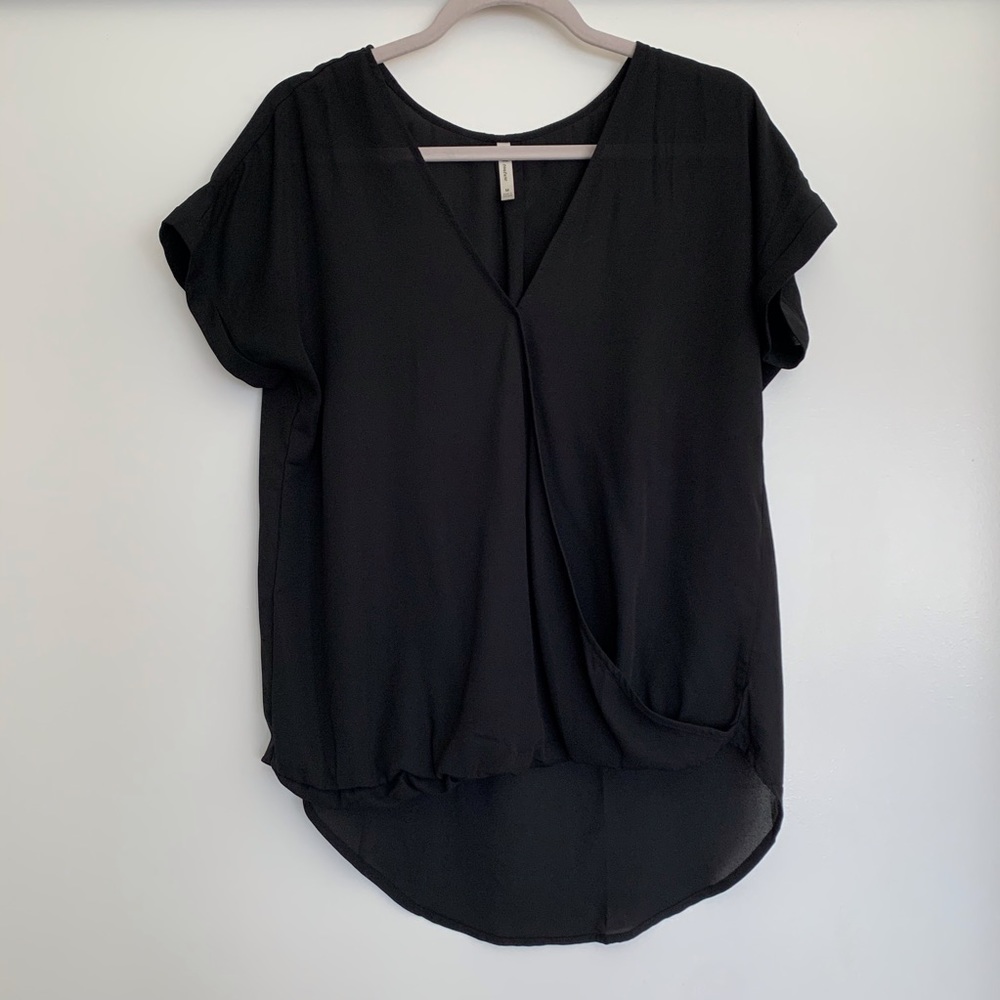DNA Cotoure Black Wrap Top